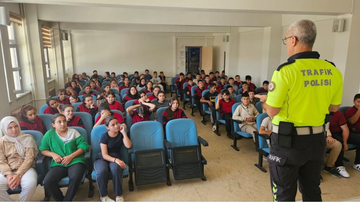 Trafik Kuralları Bilgilendirme Semineri